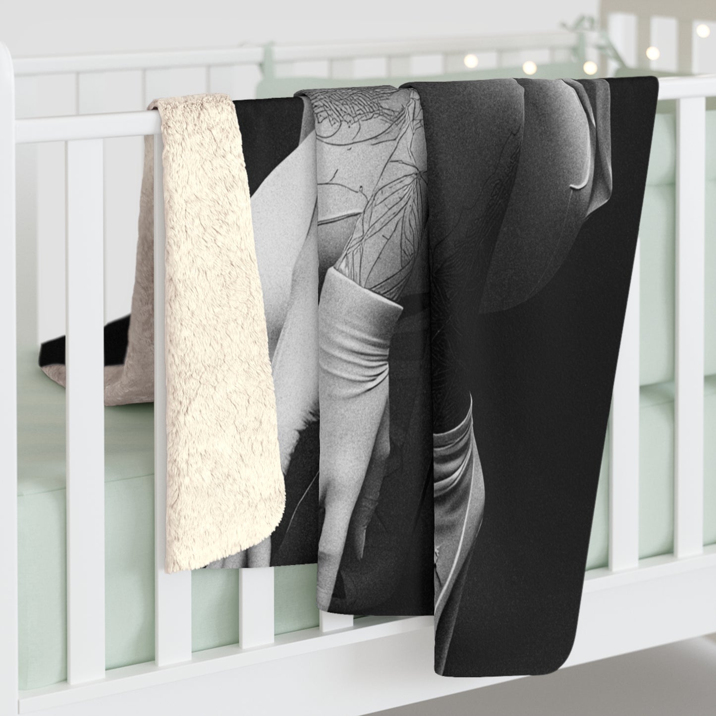 Gothic Sherpa Fleece Blanket - Cozy Horror Decor