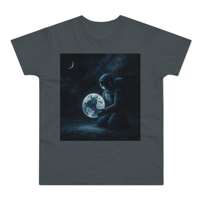 Cosmic Astronaut T-Shirt, Space T-shirt, Unisex Graphic Tee, Astronomy Apparel, Out of This World Gift, Gift for Space Lovers