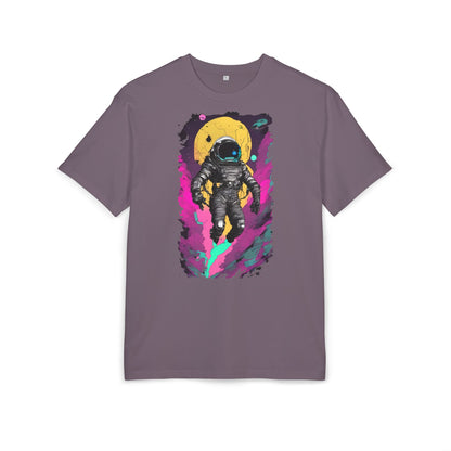 Cosmic Astronaut Tee, Unisex Oversize Tee, Space Graphic Shirt, Retro Astronaut T-Shirt, Gift for Space Lovers, Unique Graphic Tee