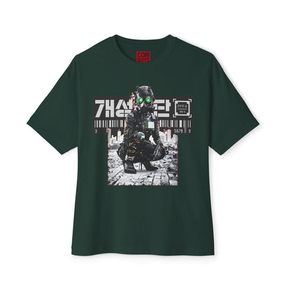 Unisex Oversized Graphic Tee with Futuristic Design, Casual Streetwear, Gift for Gamers, Unique Art Tee for All Occasions, Comfortable [...]
